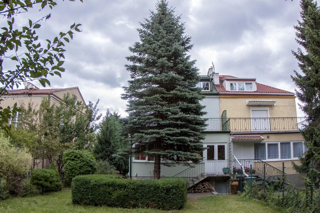 Wilanowska Hostel Варшава Екстериор снимка